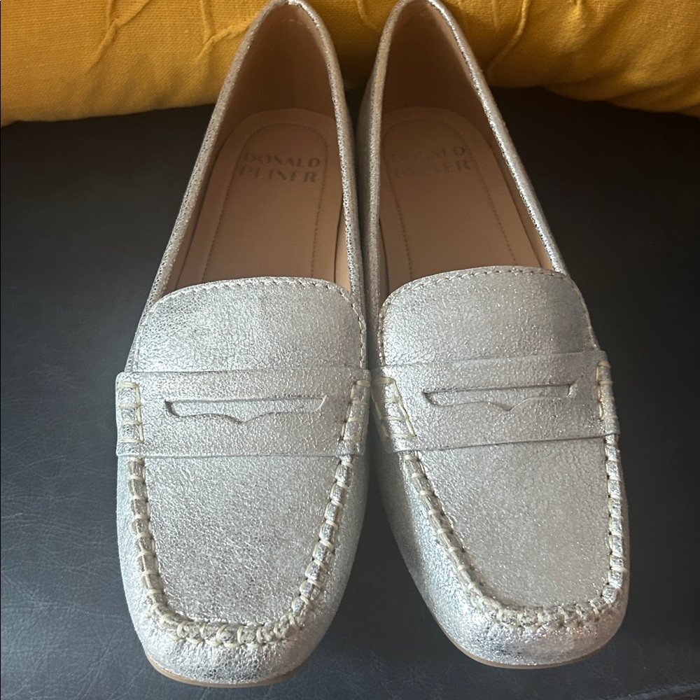 Donald Pliner silver penny loafers - Picture 5 of 5